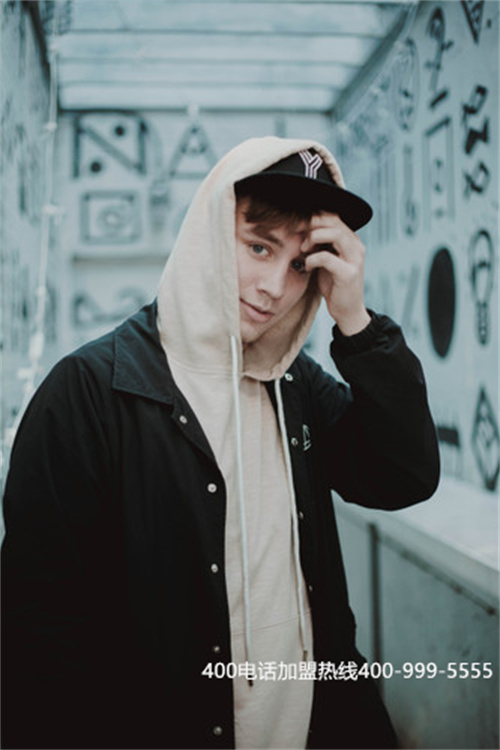 (撥打400電話 在套餐費嗎)(選擇中國400電話網(wǎng)辦理對套餐方面有哪些好處)