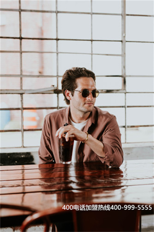 (400電話申請服務商選什么)(中國400電話網怎么樣,辦理電話真的靠譜嗎)